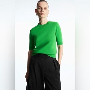 COS Short Sleeve Knitted Tee Shirt Kelly Green Large